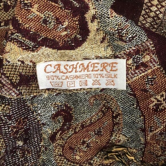 Beautiful Cashmere Blend Pashmina / Scarf - Picture 4 of 7